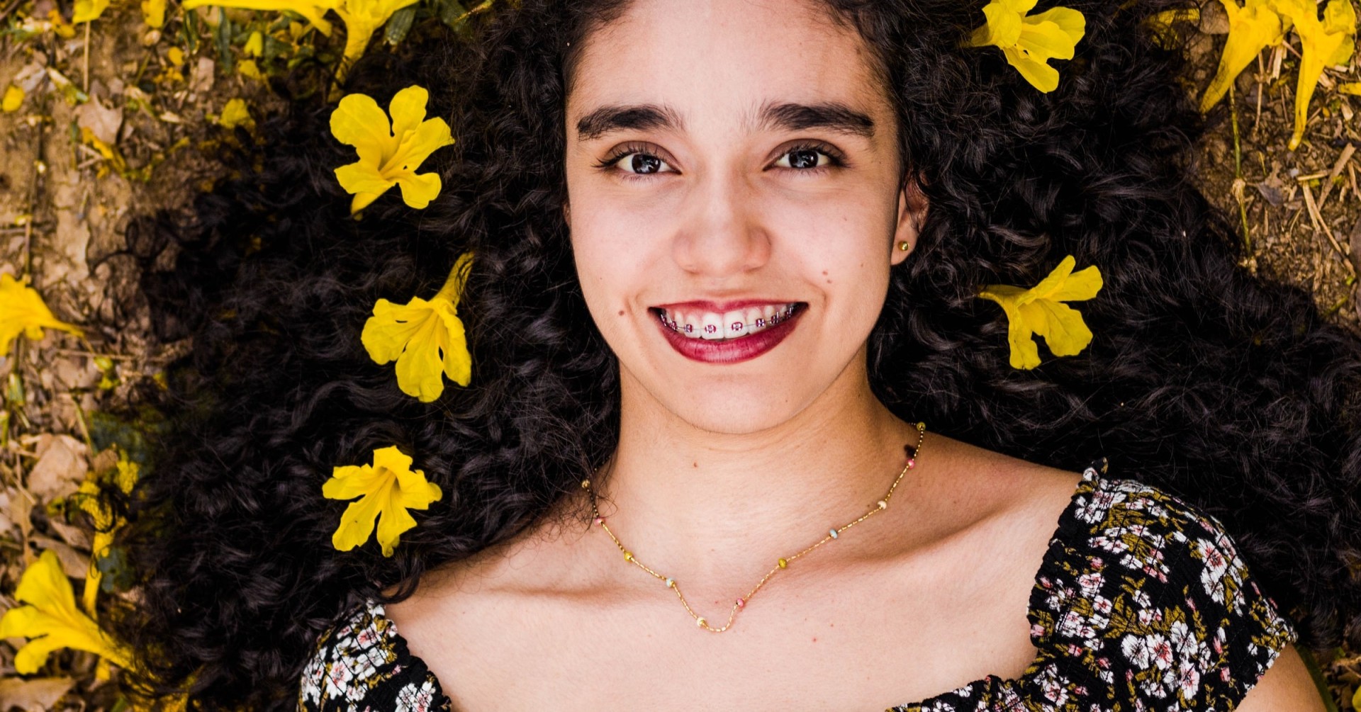 Optimale Mundhygiene ist bei einer festen Zahnspange wichtig