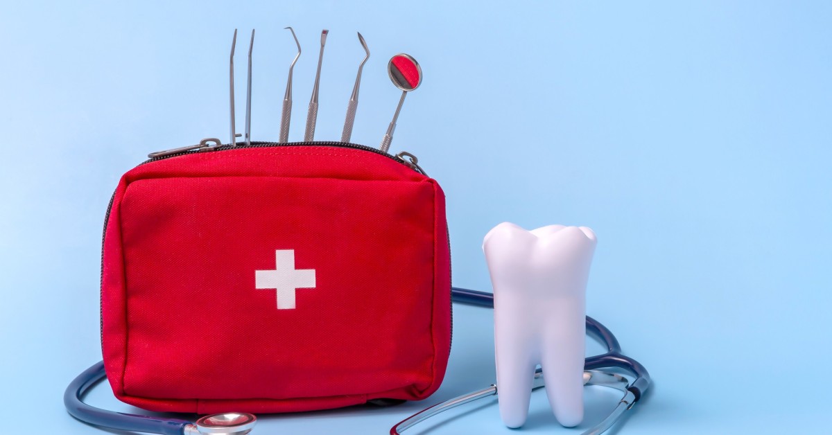 Muss Man Beim Zahnarzt Sofort Bezahlen Zahnärztlicher Notdienst: Wann muss man notfallmäßig zum Zahnarzt gehen